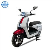 سكوتر كهربائي مع ريترو